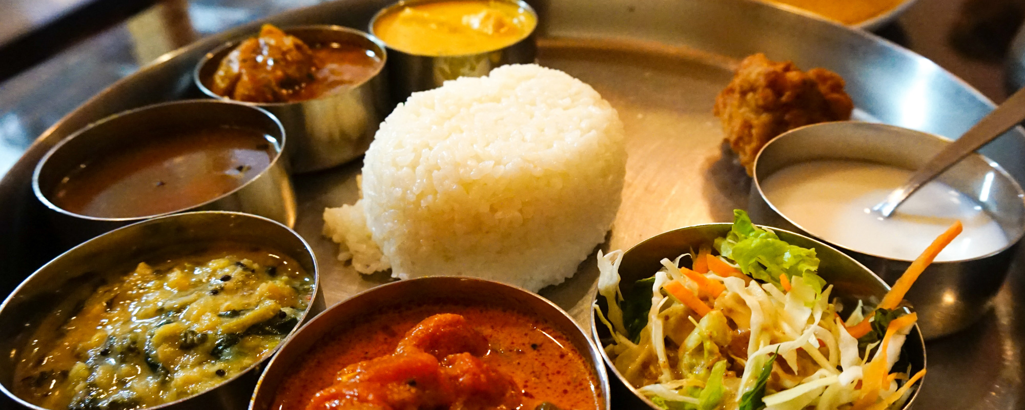 長崎　レストラン　カレー＆工芸　けやき